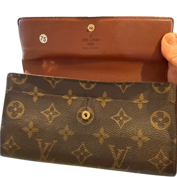 Louis Vuitton Dark Brown Monogram Wristlet - Picture 3 of 16